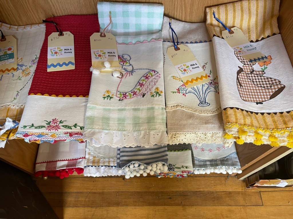 Creative Decorative Towel Making Class Taught by Katheryn Cecava Roadrunner&nbsp;Emporium